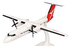 Qantas - DHC-8-300 - 1:100